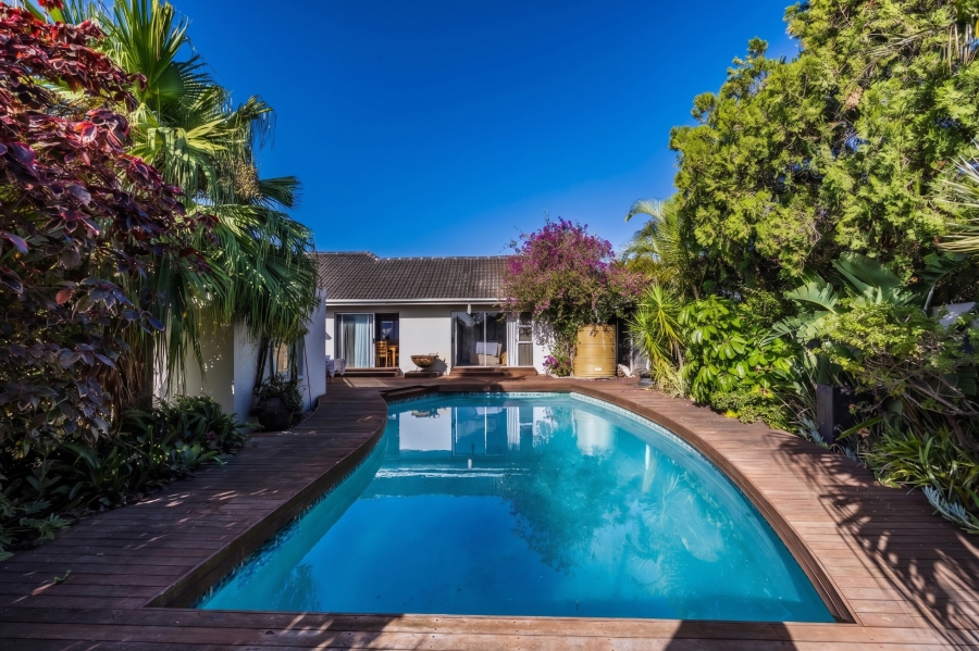 3 Bedroom Property for Sale in Beacon Bay North Eastern Cape